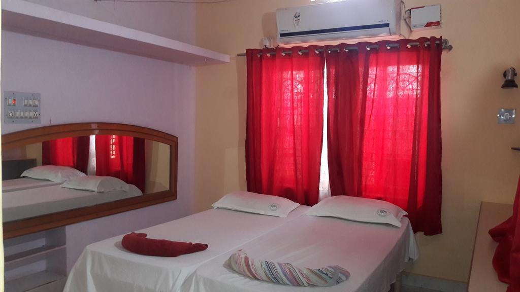 Gopi Guest House Hampi Exteriör bild